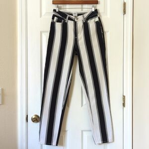 BDG Urban Outfitters Striped High Waisted Tapered Leg Mom Jeans Black White 26